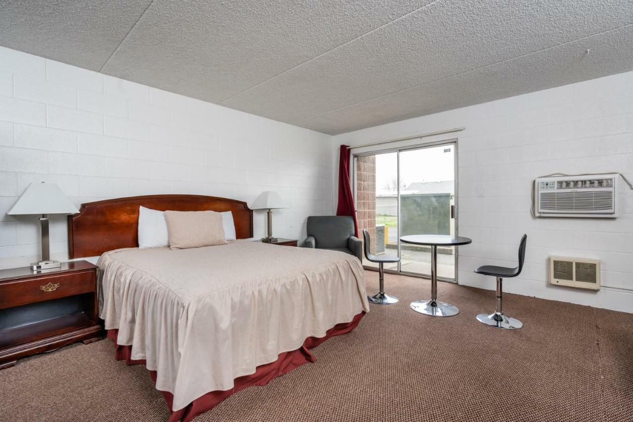 Connell M&M Motel מראה חיצוני תמונה
