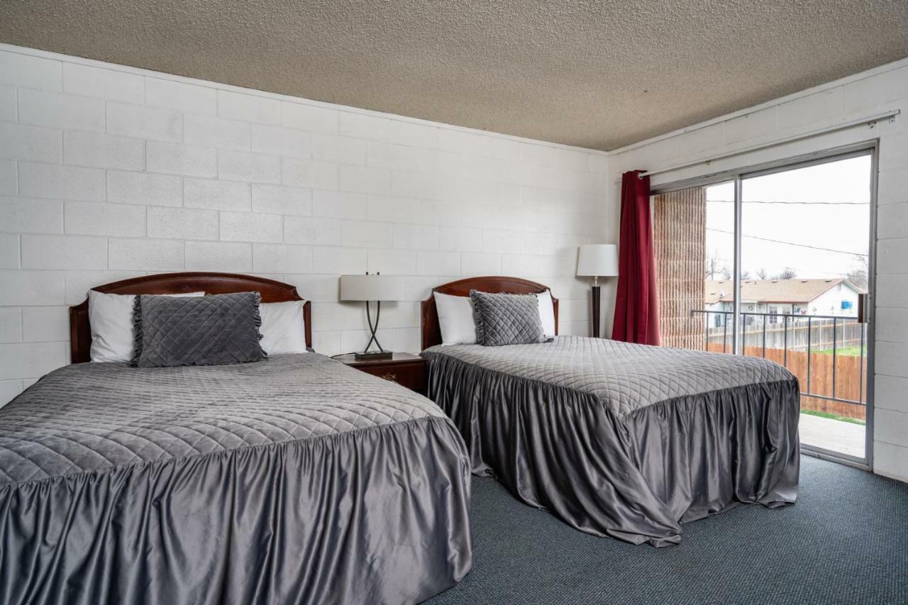 Connell M&M Motel מראה חיצוני תמונה